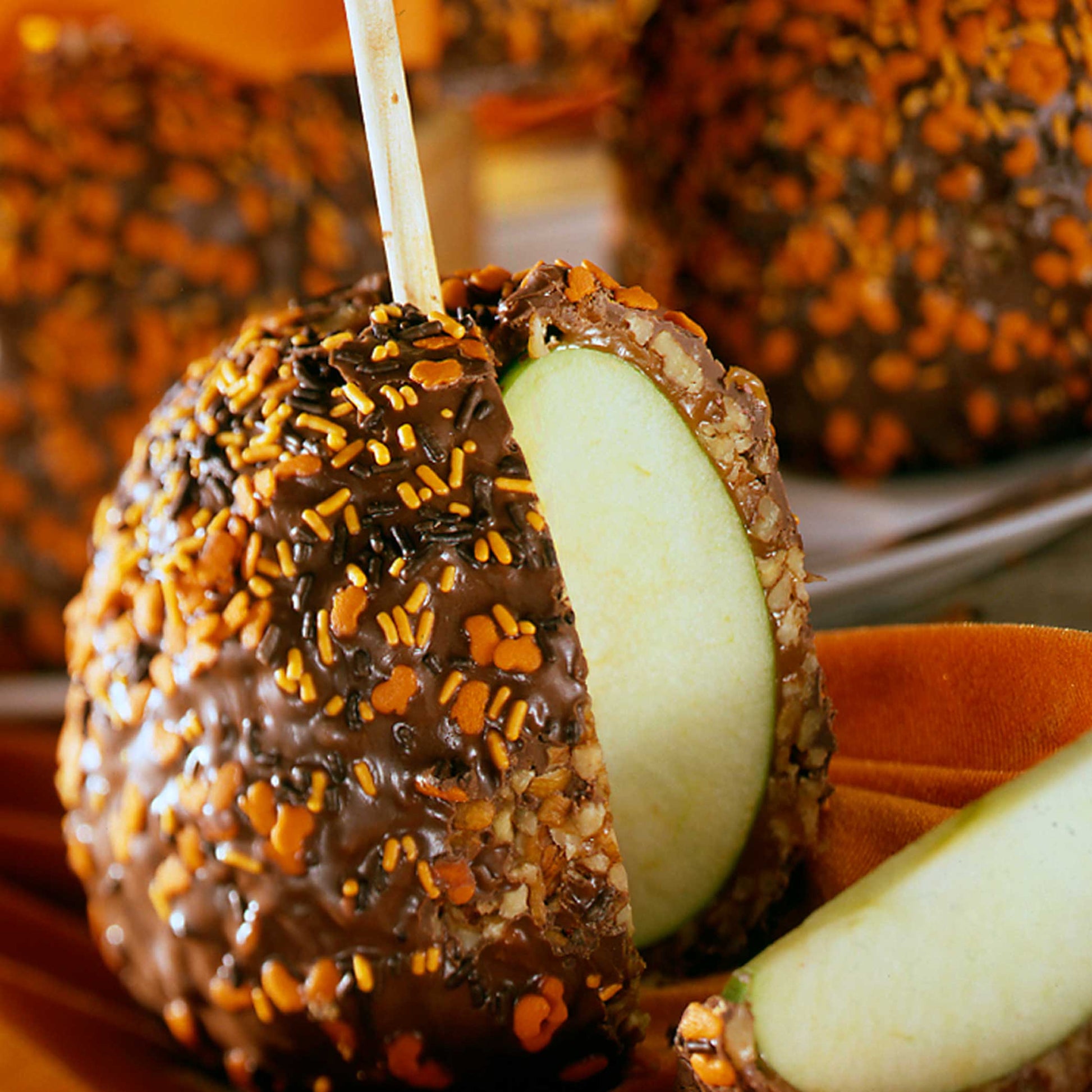 Fall Ultimate Colossal Apples